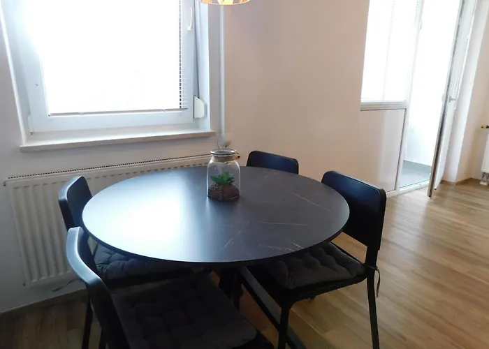 Elegant Poklukarjeva Street Appartamento